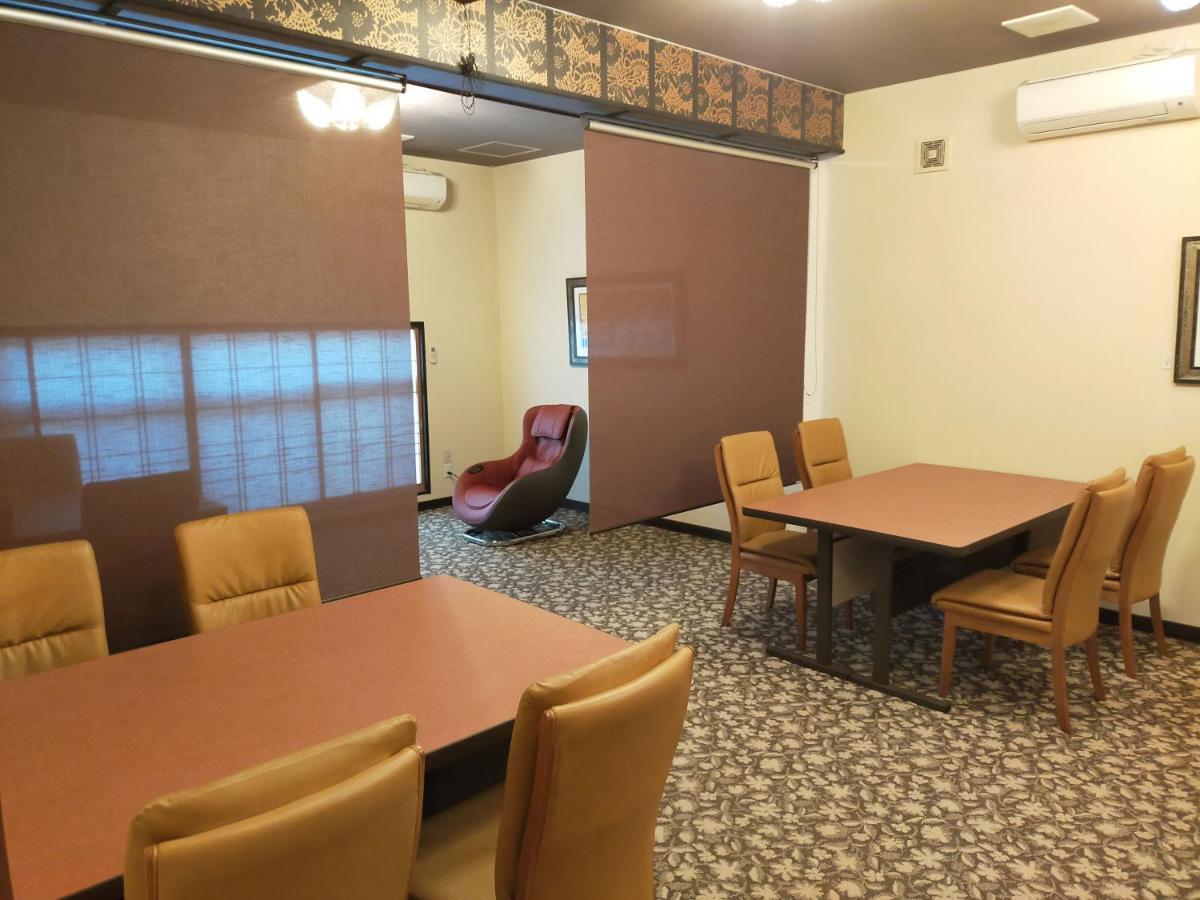 Yurakuan Miyazaki Hotel Bagian luar foto
