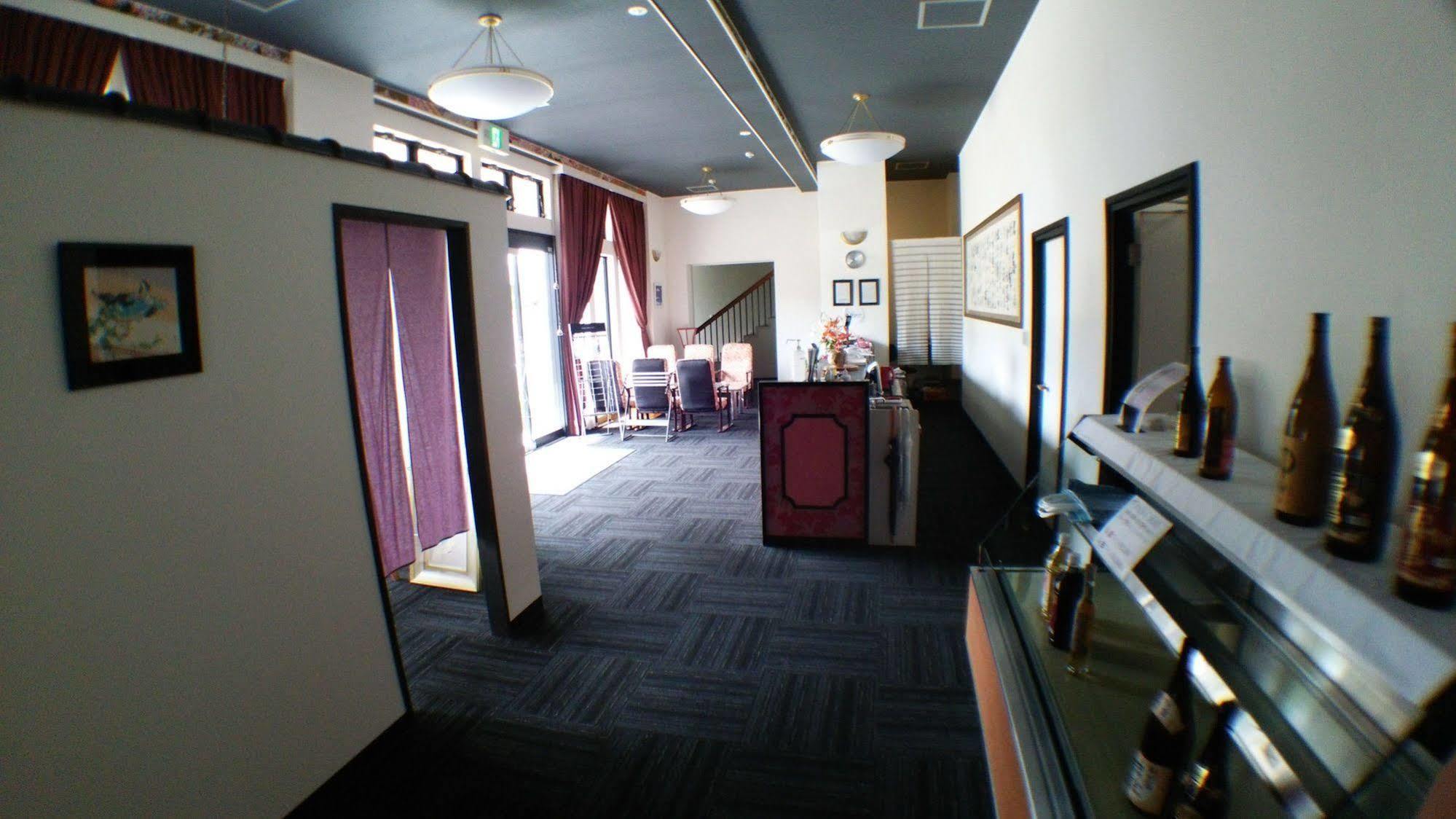 Yurakuan Miyazaki Hotel Bagian luar foto